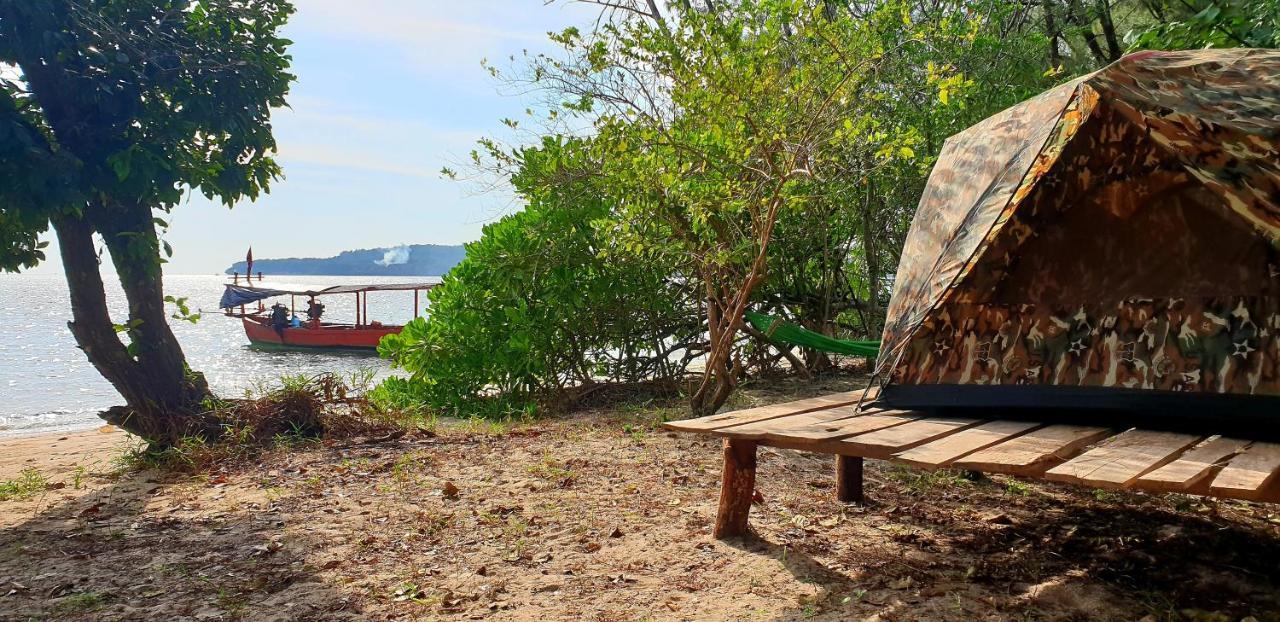 Hotel Crusoe Koh Takiev Island Koh Ta Kiev Exterior foto