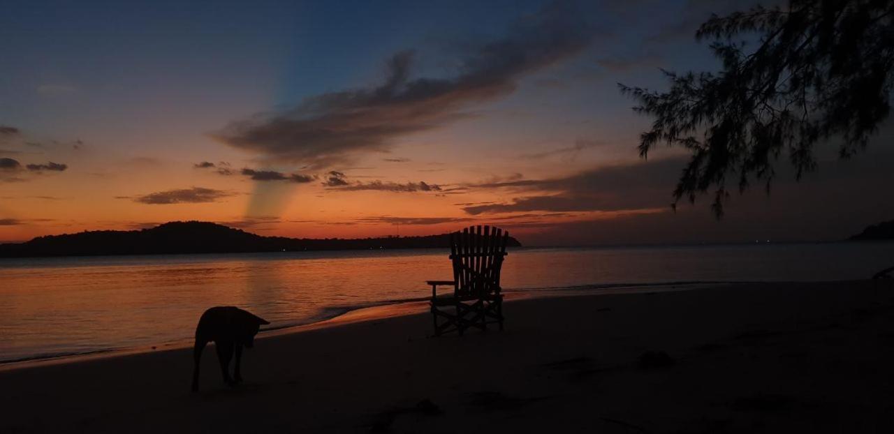 Hotel Crusoe Koh Takiev Island Koh Ta Kiev Exterior foto