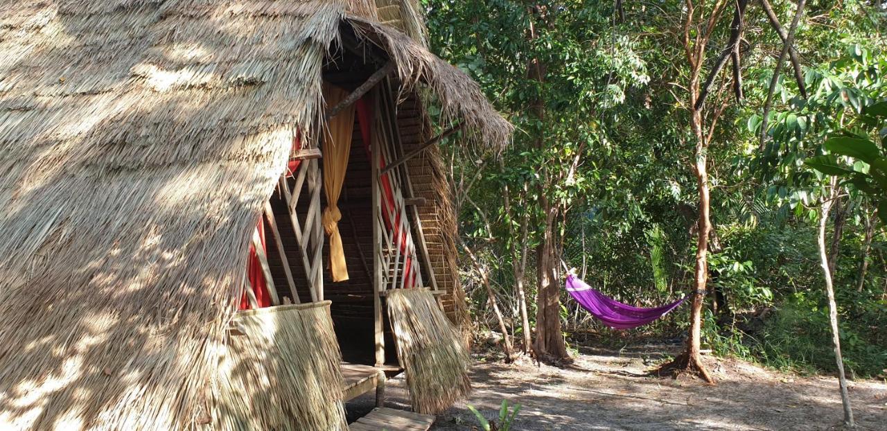Hotel Crusoe Koh Takiev Island Koh Ta Kiev Exterior foto